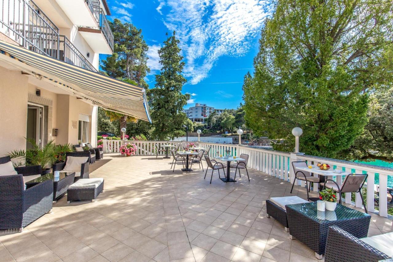 מאלינסקה Apartments & Rooms Milcetic D מראה חיצוני תמונה